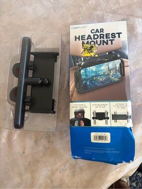 Car Headrest Mount